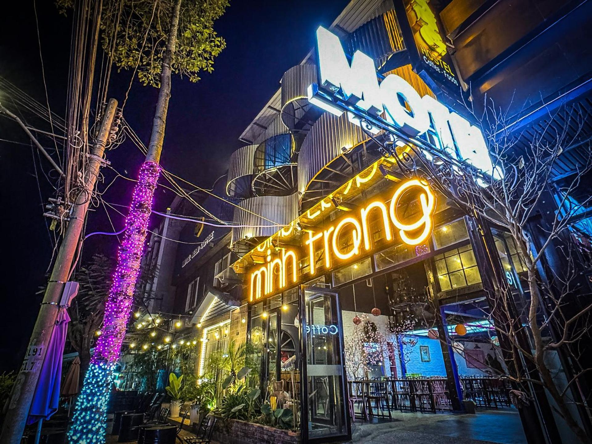Minh Trang Motel Chau Doc Exterior foto